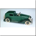 Graham Town Sedan, rearmount spare wheel